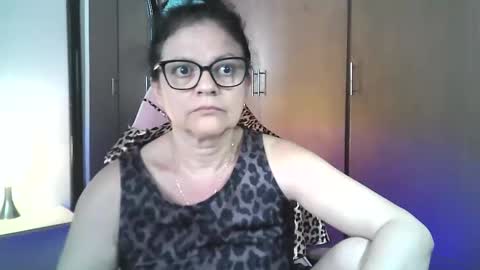 Snapshot of bailarina_atrevida chatting on 9, 5, 2026 sandra online show from 9, 5, 2026