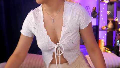 Snapshot of bailey_evans chatting on 17, 9, 2025 Bailey online show from 17, 9, 2025