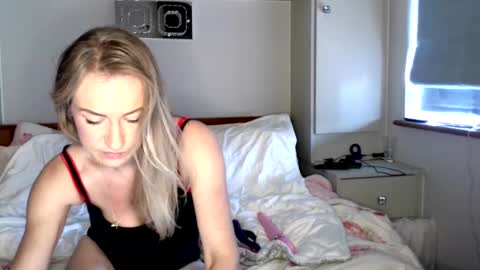 Totty  Nutty online show from 15, 12, 2024