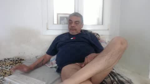 Snapshot of bambino6060 chatting on 5, 1, 2025 bambino6060 online show from 5, 1, 2025