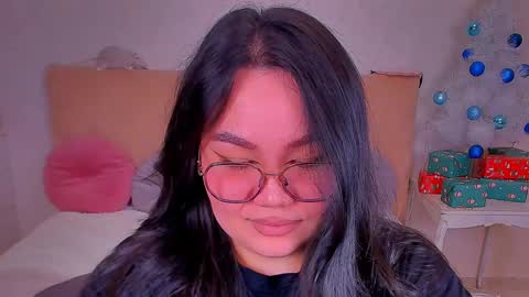 Snapshot of barbara_bb chatting on 22, 12, 2024 Barbie Kim online show from 22, 12, 2024