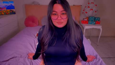 Snapshot of barbara_bb chatting on 12, 1, 2025 Barbie Kim online show from 12, 1, 2025