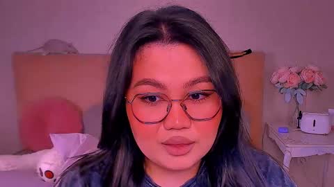 Snapshot of barbara_bb chatting on 8, 3, 2025 Barbie Kim online show from 8, 3, 2025