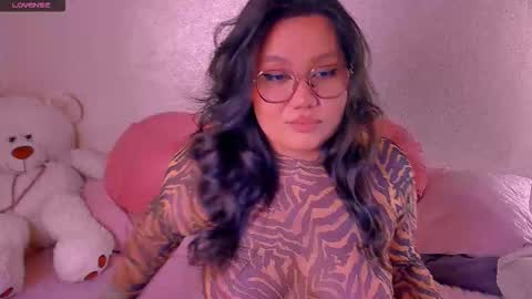 Snapshot of barbara_bb chatting on 15, 9, 2025 Barbie Kim online show from 15, 9, 2025