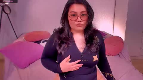 Barbie Kim online show from 13, 11, 2025