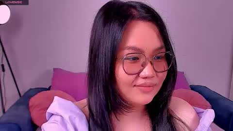 Barbie Kim online show from 19, 12, 2025