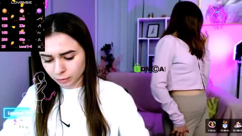 Snapshot of barbara_meow_ chatting on 4, 2, 2025 Barbara online show from 4, 2, 2025