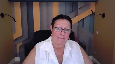 barbaraturners online show from 17, 10, 2025