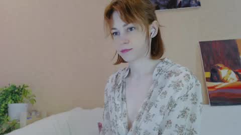 Snapshot of barbarian_girl chatting on 26, 5, 2026 Amina online show from 26, 5, 2026