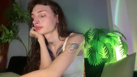 Snapshot of barbie_bi chatting on 10, 1, 2025 My name is Molly. Please say hello I like talking to you. If you have any wishes or obscene desires please use the tip menu online show from 10, 1, 2025