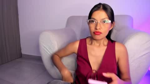 Snapshot of barbie_brunette3 chatting on 8, 12, 2024  independet model online show from 8, 12, 2024