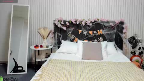 Barbie Staze online show from 1, 11, 2025