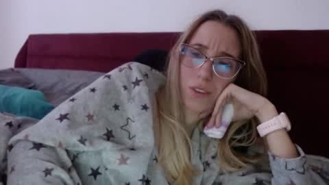 Lena online show from 3, 3, 2026