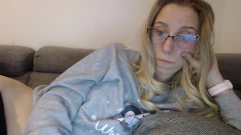 Lena online show from 30, 3, 2026