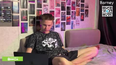 Snapshot of barney_kevin chatting on 30, 9, 2025 Fansly Barney and Kevin T online show from 30, 9, 2025