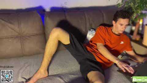 Snapshot of barney_kevin chatting on 6, 11, 2025 Fansly Barney and Kevin T online show from 6, 11, 2025