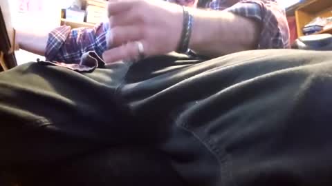 bartender3127 online show from 6, 12, 2024