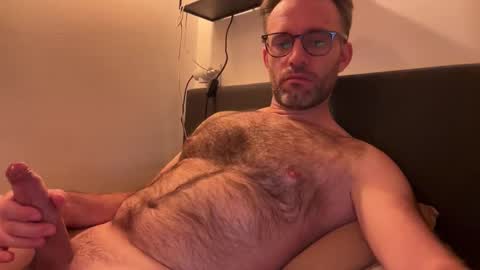 Snapshot of bartyboy11 chatting on 20, 11, 2025 Bartyboy online show from 20, 11, 2025