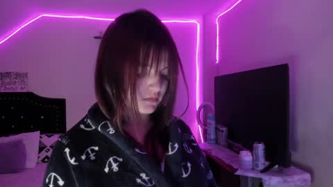  . 111 online show from 24, 12, 2024