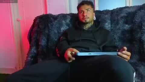 bastian66_ online show from 12, 7, 2026