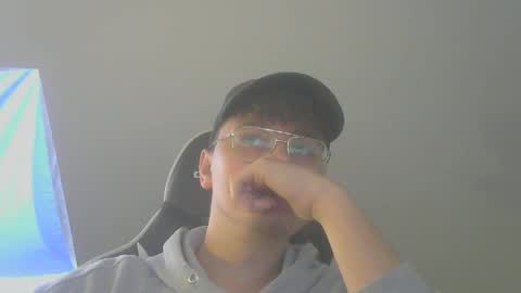 Bastian online show from 12, 1, 2025