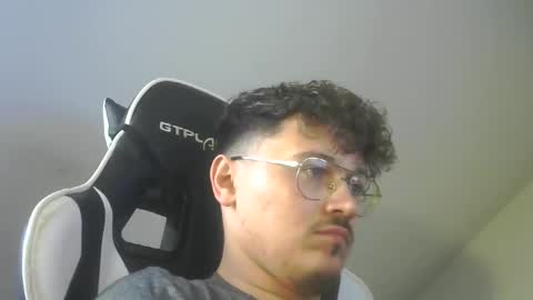 Bastian online show from 4, 3, 2025