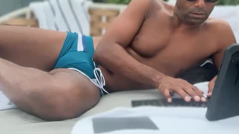 305BBC online show from 4, 11, 2025