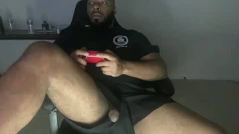 Zaddy online show from 12, 6, 2026