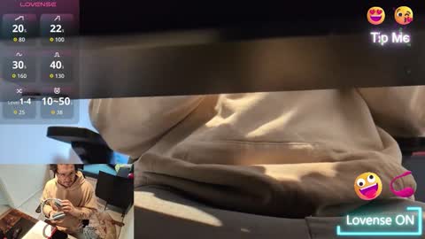 Snapshot of bbking1980 chatting on 23, 12, 2025 CallMeDaddy online show from 23, 12, 2025