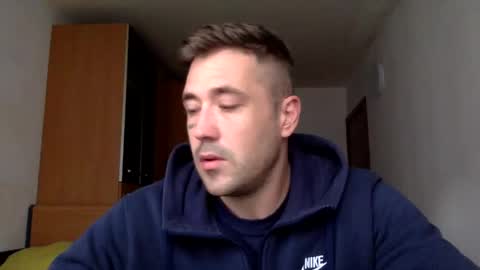 BB Namelezz online show from 6, 11, 2025