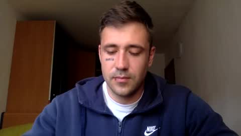 BB Namelezz online show from 8, 4, 2026