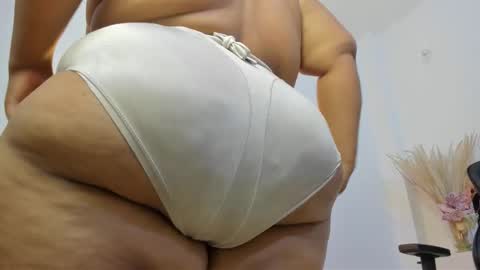 Snapshot of bbw_cindy11 chatting on 3, 2, 2026 Cindy online show from 3, 2, 2026