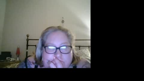 Snapshot of bbw_uk100 chatting on 27, 3, 2026 Twisted Desire Submission online show from 27, 3, 2026