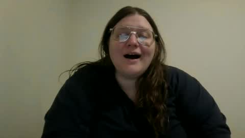 bbwlittlebear online show from 20, 6, 2026