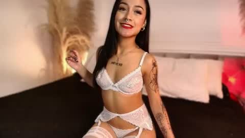 Snapshot of bby_izzy chatting on 17, 7, 2026 Bby online show from 17, 7, 2026