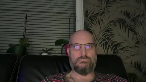 Snapshot of bcbg68 chatting on 2, 11, 2025 bcbg68 online show from 2, 11, 2025