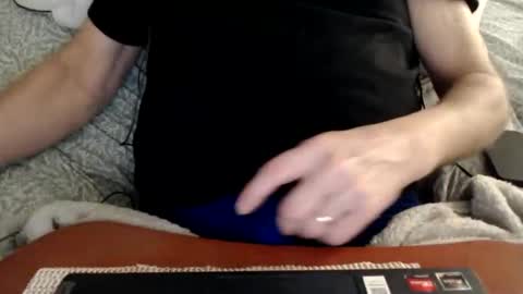 Snapshot of bcdmay chatting on 18, 11, 2025 silverbullet online show from 18, 11, 2025