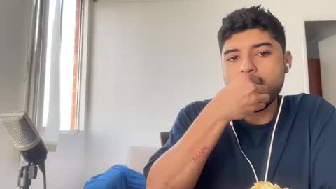 Snapshot of bdever7 chatting on 15, 4, 2026 bdever7 online show from 15, 4, 2026