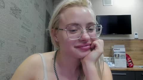 Snapshot of be_daddy chatting on 9, 12, 2024 Summer BABY online show from 9, 12, 2024