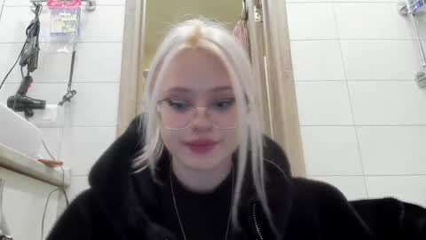 Snapshot of be_daddy chatting on 7, 3, 2025 Summer BABY online show from 7, 3, 2025