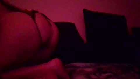 Snapshot of beachbabee93 chatting on 9, 6, 2026 beachbabee93 online show from 9, 6, 2026
