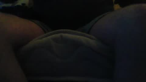 Snapshot of beanwright26 chatting on 12, 3, 2025 beanwright26 online show from 12, 3, 2025