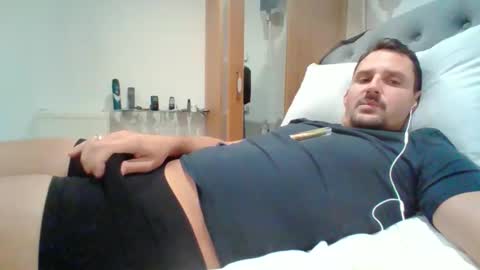 bearboudior online show from 10, 11, 2025