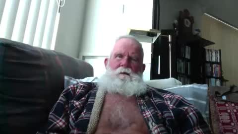 Snapshot of beardbushy chatting on 20, 5, 2026 beardbushy online show from 20, 5, 2026