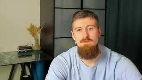 Snapshot of bearded_legend chatting on 30, 1, 2025 Zeus online show from 30, 1, 2025