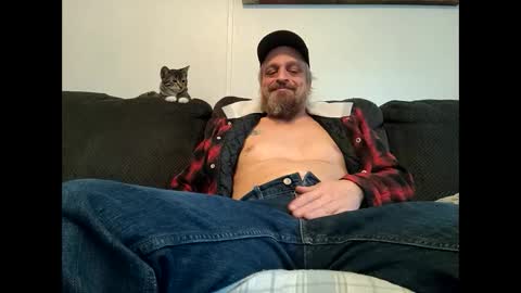 Snapshot of bearded_woodsman chatting on 4, 12, 2024 bearded_woodsman online show from 4, 12, 2024