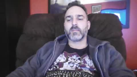 Snapshot of beardedambition chatting on 29, 1, 2025 beardedambition online show from 29, 1, 2025