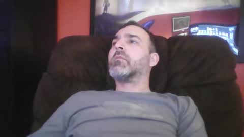 Snapshot of beardedambition chatting on 15, 2, 2025 beardedambition online show from 15, 2, 2025