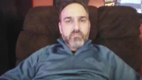 Snapshot of beardedambition chatting on 25, 2, 2025 beardedambition online show from 25, 2, 2025