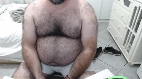 Snapshot of beastbearmg chatting on 13, 9, 2025 beastbearmg online show from 13, 9, 2025